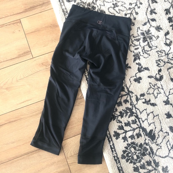 CALIA essential side interest Capri XS - Picture 9 of 13